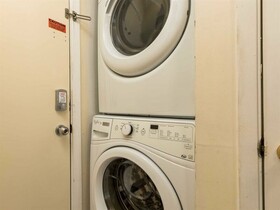 Romar Tower by Vacasa