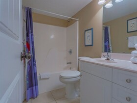 Romar Tower by Vacasa