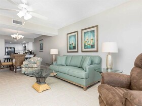 Romar Tower by Vacasa