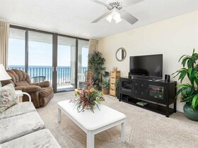 Romar Tower by Vacasa