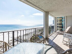 Romar Tower by Vacasa