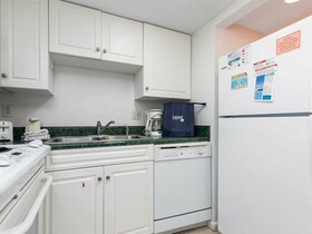 Romar Tower by Vacasa