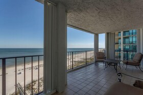 Romar Tower by Vacasa