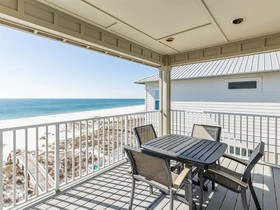 Sapphire by Meyer Vacation Rentals