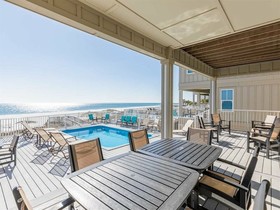 Sapphire by Meyer Vacation Rentals