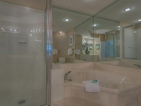 SeaChase by Vacasa