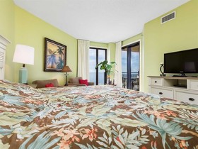 SeaChase by Vacasa