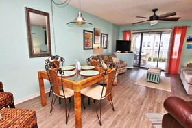 Seascape by Youngs Suncoast