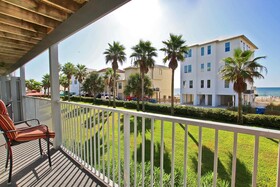 Seascape by Youngs Suncoast