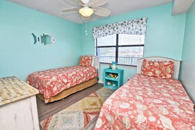 Seascape by Youngs Suncoast