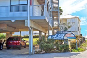 Seascape by Youngs Suncoast