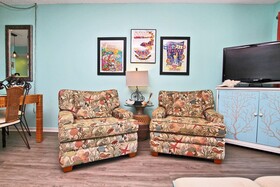 Seascape by Youngs Suncoast