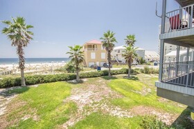 Seascape by Youngs Suncoast