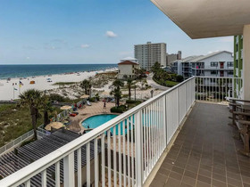 Shoalwater by Vacasa