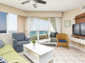 Silver Beach Condo by Meyer Vacation Rentals