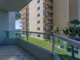 Silver Beach Condo by Meyer Vacation Rentals