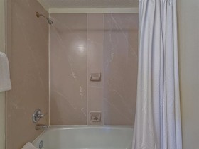 Silver Beach Condo by Meyer Vacation Rentals