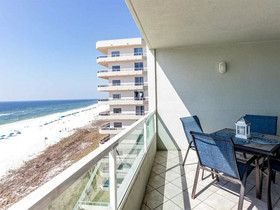 Silver Beach Condo by Meyer Vacation Rentals