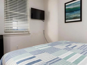 Silver Beach Condo by Meyer Vacation Rentals