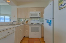 Silver Beach Condo by Meyer Vacation Rentals