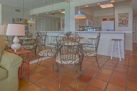 Silver Beach Condo by Meyer Vacation Rentals