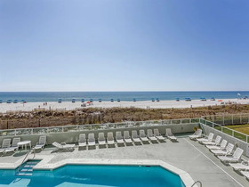 Silver Beach Condo by Meyer Vacation Rentals