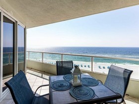 Silver Beach Condo by Meyer Vacation Rentals
