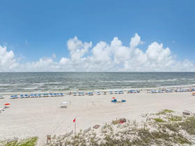 Silver Beach Condo by Meyer Vacation Rentals