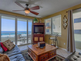 Silver Beach Condo by Meyer Vacation Rentals