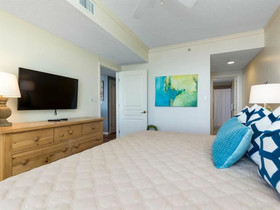 Silver Beach Condo by Meyer Vacation Rentals