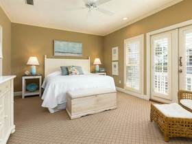 Southern Comfort by Meyer Vacation Rentals