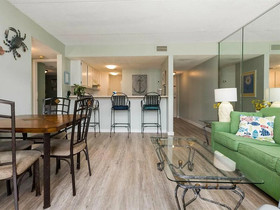 Sugar Beach by Vacasa