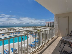 Sugar Beach by Vacasa