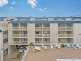 Sugar Beach by Vacasa