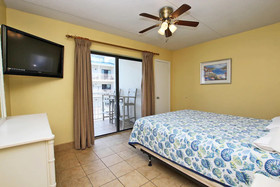 Sugar Beach by Vacasa