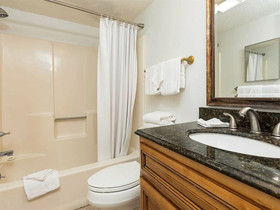 Sugar Beach by Vacasa