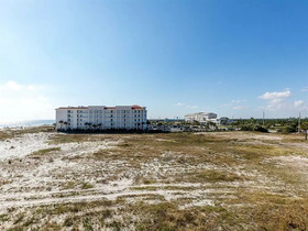 Sugar Beach by Vacasa