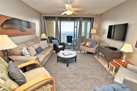 Summer House on Romar Beach by Youngs Suncoast