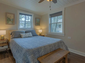 Sunny South by Meyer Vacation Rentals