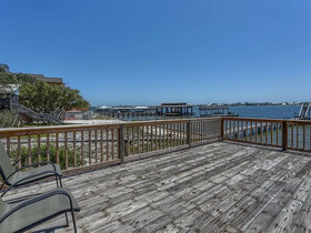 Sunny South by Meyer Vacation Rentals