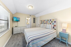 SunSwept by Hosteeva