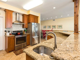 Viking by Meyer Vacation Rentals