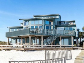 Viking by Meyer Vacation Rentals