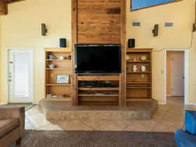 Viking by Meyer Vacation Rentals