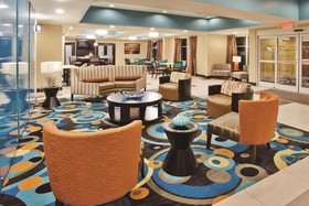 La Quinta Inn & Suites by Wyndham Oxford - Anniston