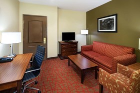 La Quinta Inn & Suites by Wyndham Oxford - Anniston