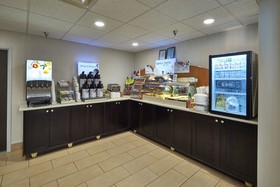 Holiday Inn Express & Suites Birmingham South - Pelham