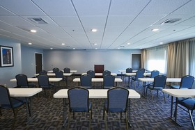 Holiday Inn Express & Suites Birmingham South - Pelham