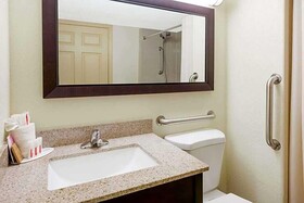 Americas Best Value Inn Phenix City
