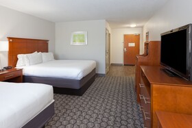 Holiday Inn Express Hotel & Suites Phenix City-Fort Benning Area
